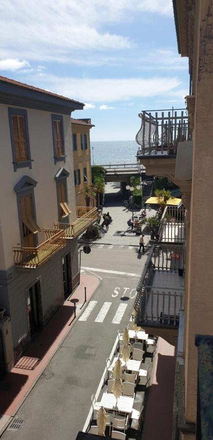 Beach Paradise Lejlighed Levanto Eksteriør billede