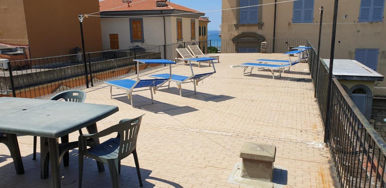 Beach Paradise Lejlighed Levanto Eksteriør billede